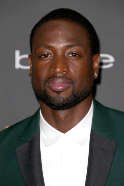 中超赛场争议判罚：VAR判罚引发讨论,