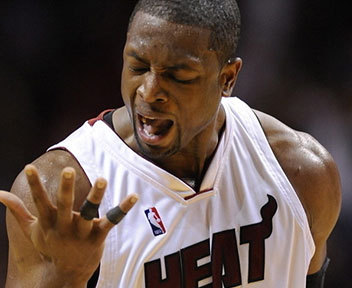 勒沃库森在德甲赛场37次不敌多特，只有对拜仁药厂输球更多