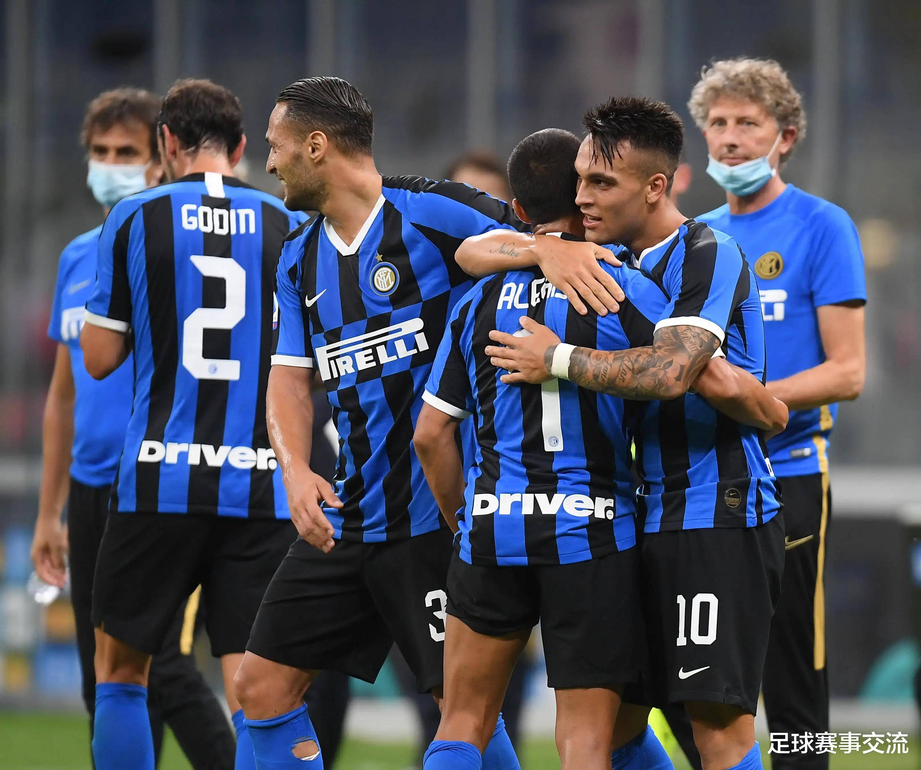 大运会——射箭：中国组合王岩／刘妍秀夺得反曲弓混合团体赛冠军(2)