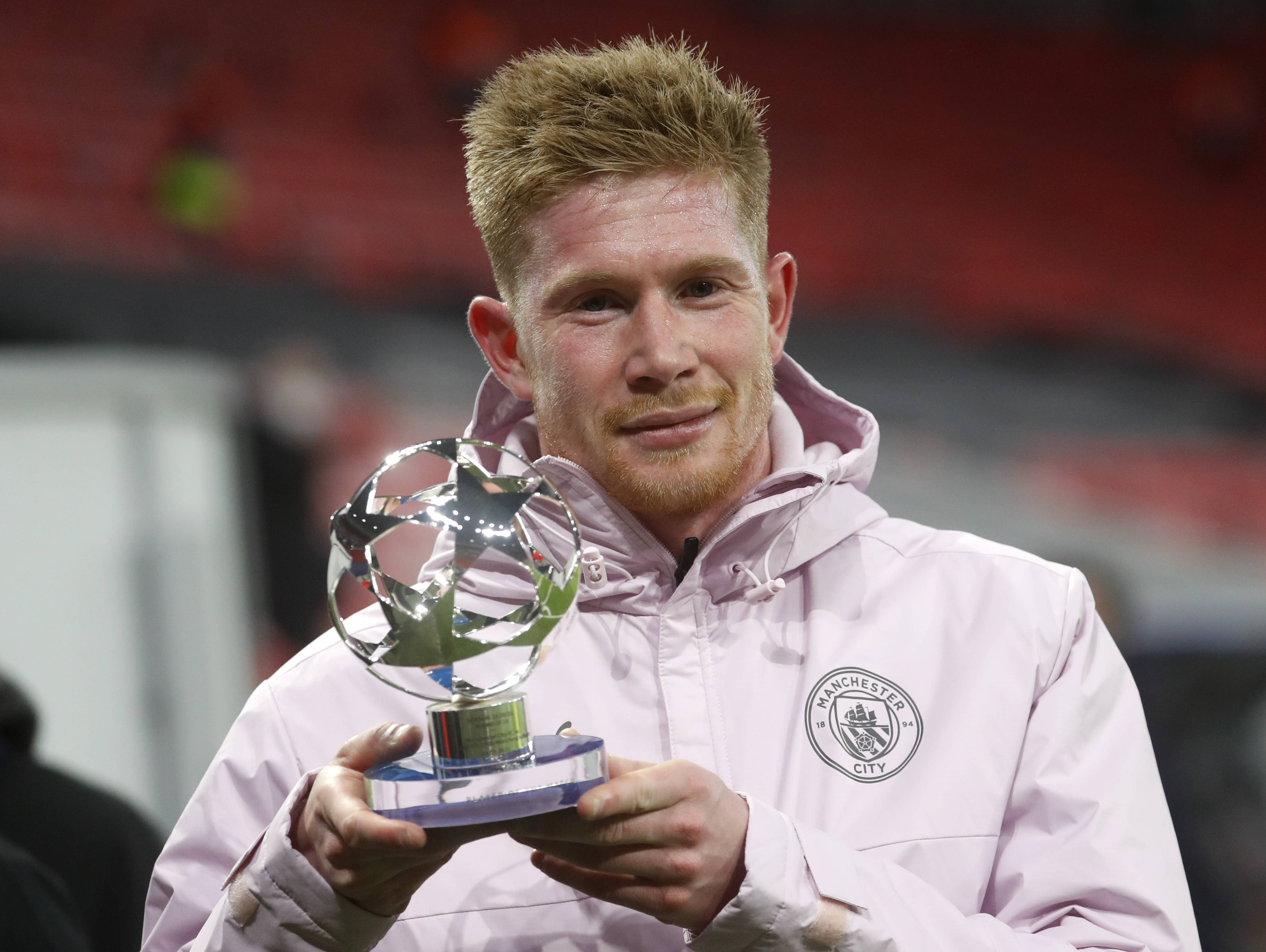 卡拉格怒喷萨拉赫8分钟，麦迪逊震惊脸：我现场看他开炮