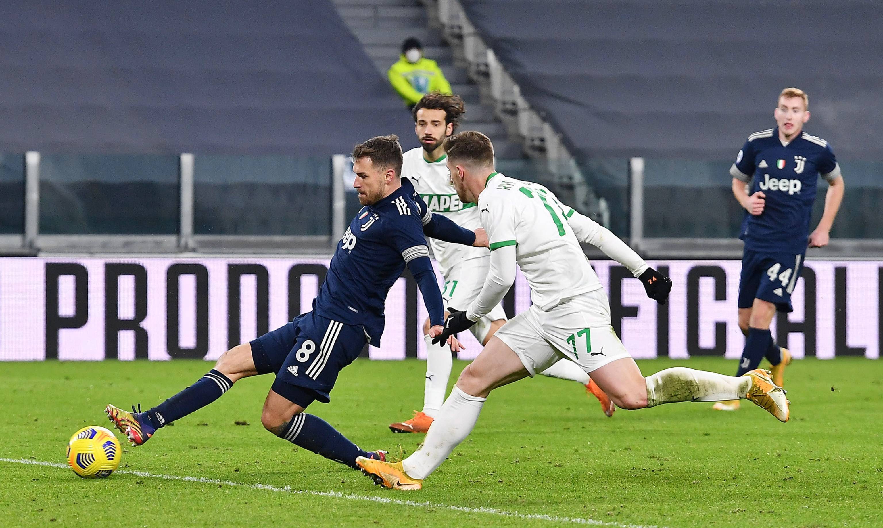 杰曼28分周琦17+14 北京首钢客场险胜同曦