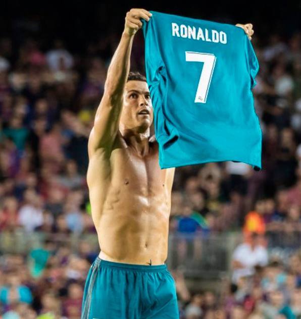 《月圆之夜》x《霓虹深渊：无限》联动：镜中世界与霓虹深渊相逢